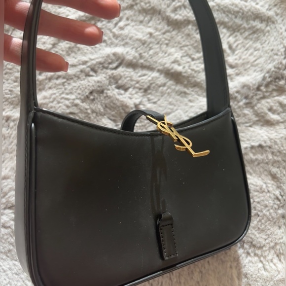 Purse - Yves Saint Laurent - Picture 6 of 8